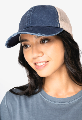 EKOLOŠKI PRIHVATLJIVA UNISEX TRUCKER KAPA S RIPPED EFEKTOM
